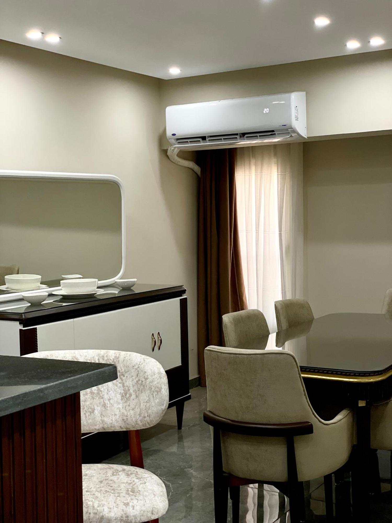 Apartment Nilefront 2br Startowers Maadi Cairo