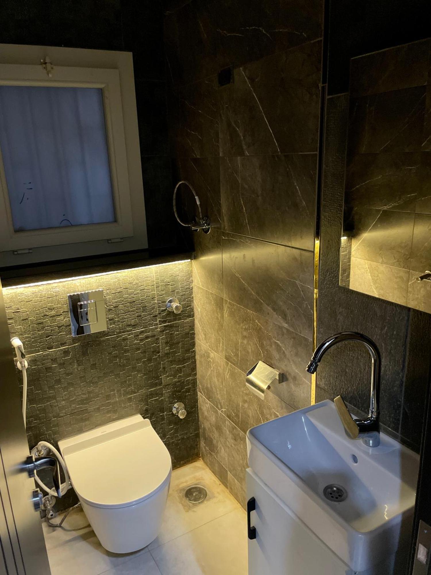 Nilefront 2br Startowers Maadi Cairo